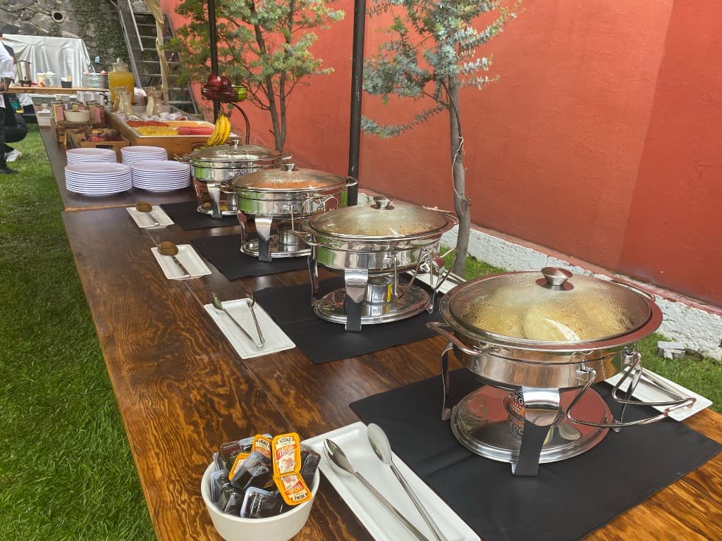 Outdoor buffet and craft services setup